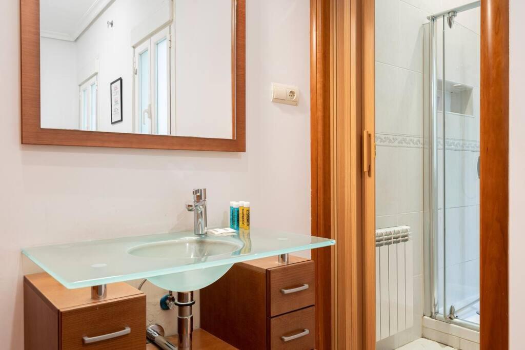Flat In Barrio De Las Letras / Cervantes20 Madrid Kültér fotó